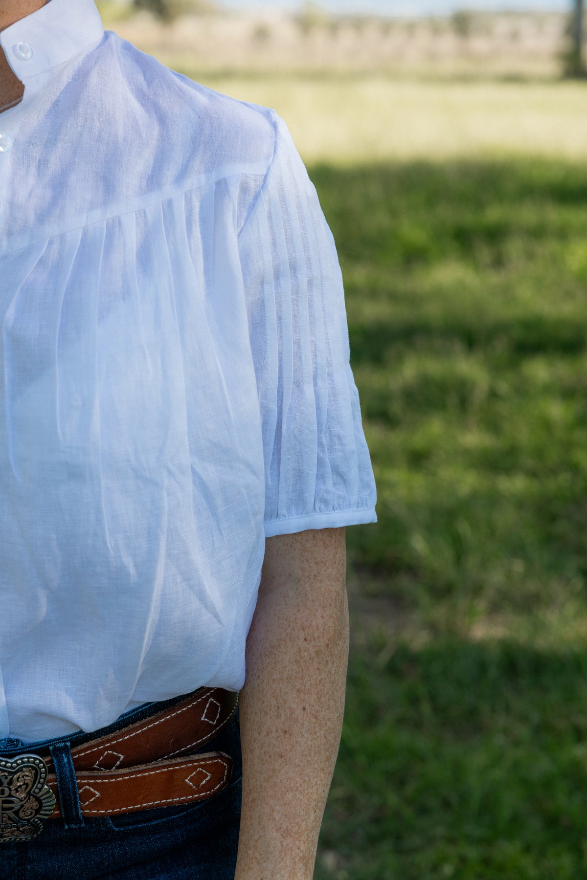 Ava Shirt - White Linen