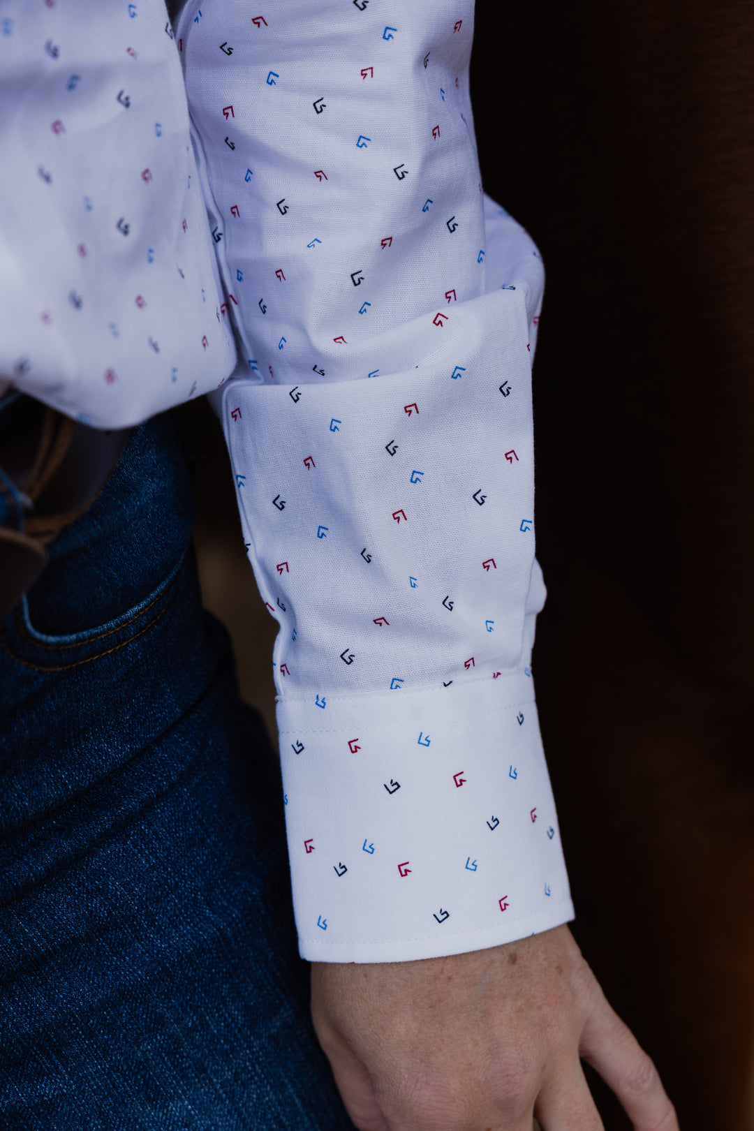Maggie -White Horse