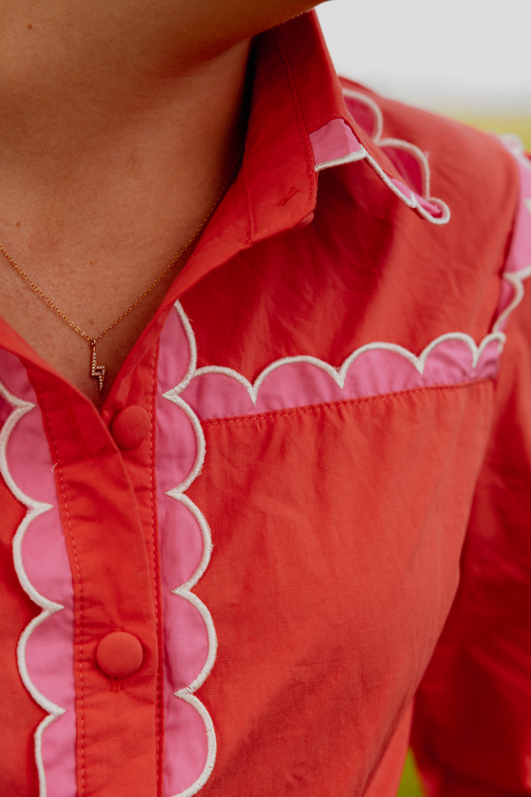 Ivy Scallop Trim Cotton Blouse – RED
